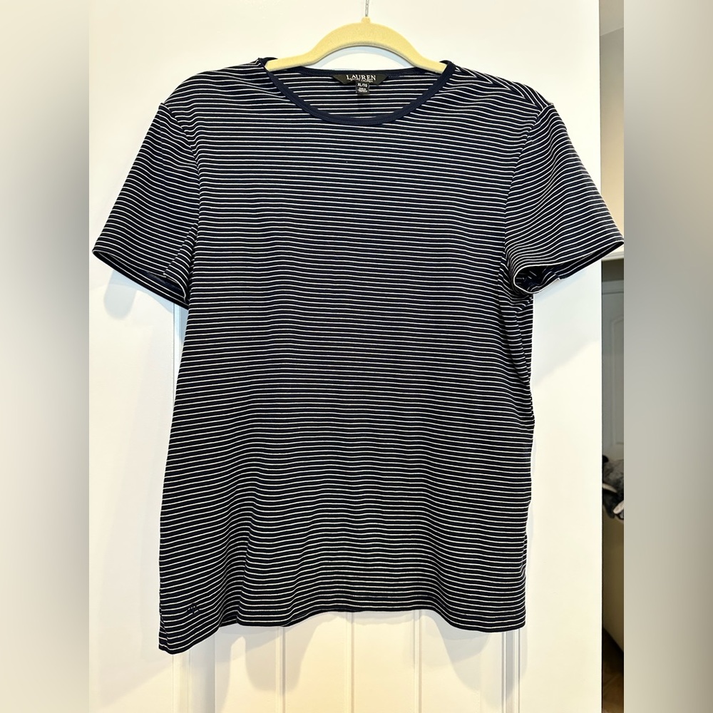 Lauren Ralph Lauren Navy and White Striped Short Sleeve Shirt in XL